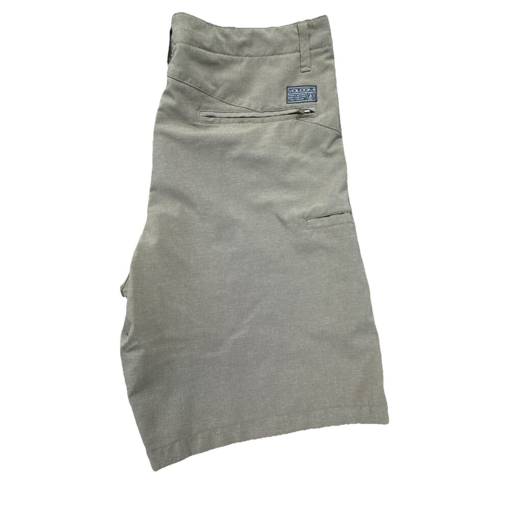Men's Volcom Shorts Khaki/Tan Surf &Turf Hybrid 4-Way Stretch Size 36(38)